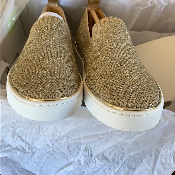 MICHAEL Michael Kors Skyler Metalic Sneakers - Picture 16 of 16